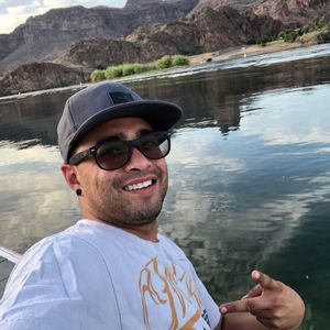 Meet your Posher, Cameron